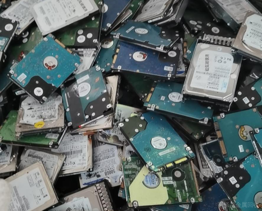 谁在 国外城市经营电子垃圾回收业务，回收卡芯片