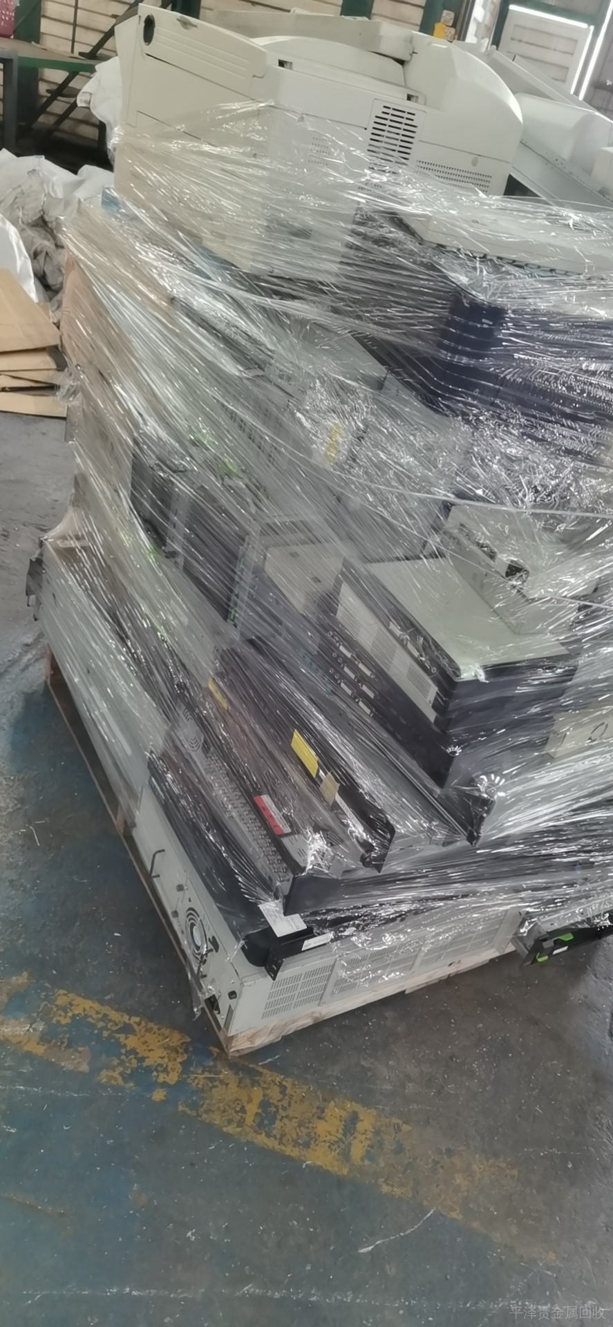 深圳回收南北桥芯片，lpu 大学如何管理校园内的电子垃圾